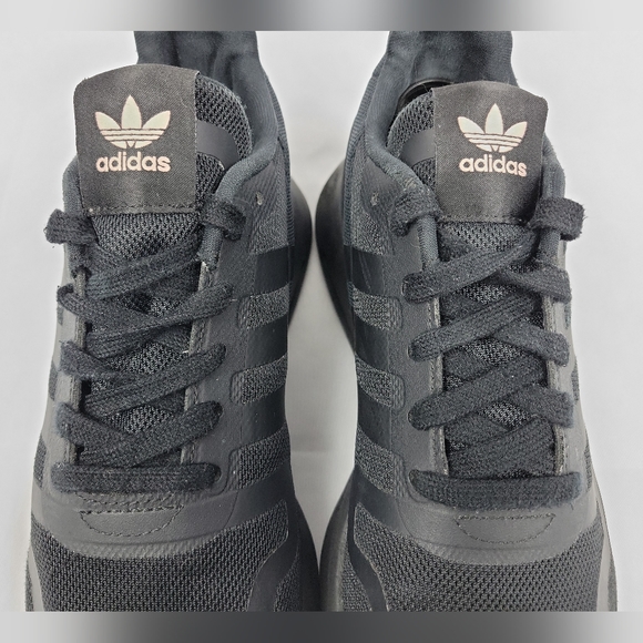 Adidas Multix Athletic Comfort Shoes Womens Size 7.5 Black Sneakers FZ3453 - Picture 7 of 12
